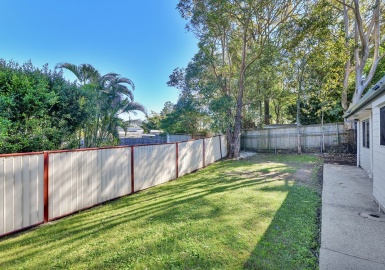 10 Harburg Drive, Beenleigh, 3 Bedrooms Bedrooms, ,1 BathroomBathrooms,House,For Rent,Harburg,1083