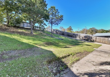 10 Harburg Drive, Beenleigh, 3 Bedrooms Bedrooms, ,1 BathroomBathrooms,House,For Rent,Harburg,1083