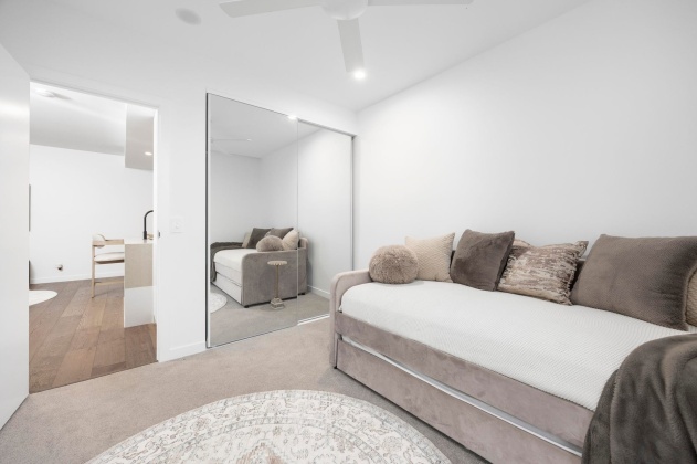 1092/165 Marine Parade, Southport, 2 Bedrooms Bedrooms, ,2 BathroomsBathrooms,Apartment,For Rent,Marine,1086