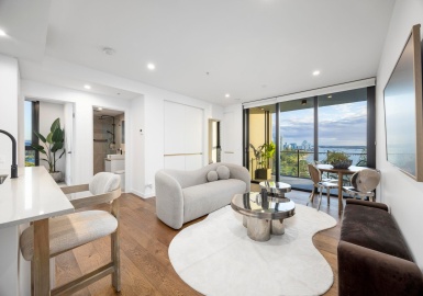 1092/165 Marine Parade, Southport, 2 Bedrooms Bedrooms, ,2 BathroomsBathrooms,Apartment,For Rent,Marine,1086