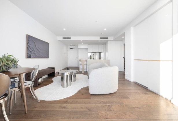 1092/165 Marine Parade, Southport, 2 Bedrooms Bedrooms, ,2 BathroomsBathrooms,Apartment,For Rent,Marine,1086