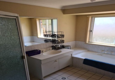 54 Mortlake Cres, Boronia Heights, 4 Bedrooms Bedrooms, ,2 BathroomsBathrooms,House,For Rent,Mortlake,1088 54 Mortlake Cres, Boronia Heights, 4 Bedrooms Bedrooms, ,2 BathroomsBathrooms,House,For Rent,Mortlake,1088